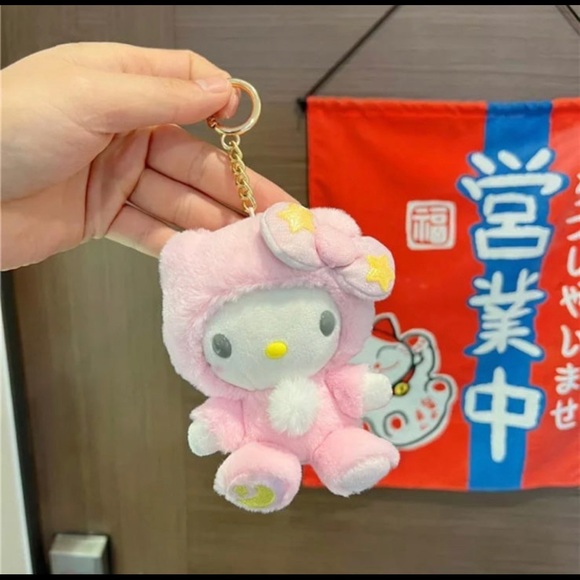 Sanrio hello kitty plush keychain - Picture 2 of 3